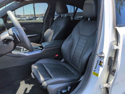 Used 2023 BMW 330i Sedan w/ Premium Package RWD image 16