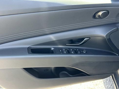 New 2026 Hyundai Elantra SEL Sport image 15