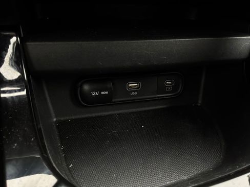 Used 2025 Kia Seltos S FWD image 24