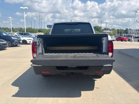 Certified 2018 Honda Ridgeline Sport image 36