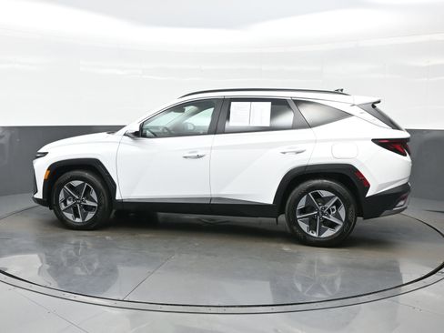 Certified 2026 Hyundai Tucson SEL FWD image 3