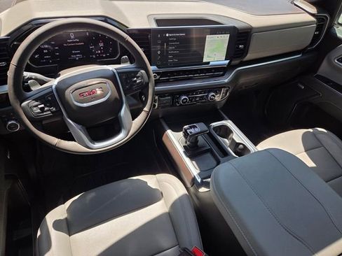 Certified 2026 GMC Sierra 1500 SLT w/ SLT Premium Plus Package image 10