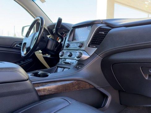 Used 2018 Chevrolet Tahoe LT w/ Luxury Package AWD/4WD image 9