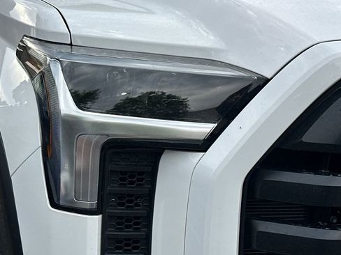 Used 2024 Toyota Tundra SR5 w/ SR5 Premium Package AWD/4WD image 9