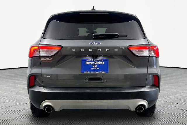 Used 2022 Ford Escape SE FWD image 5