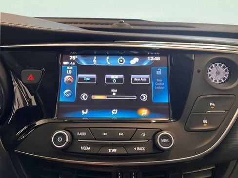 Used 2019 Buick Envision Essence FWD image 26