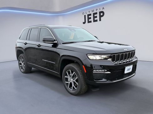 New 2025 Jeep Grand Cherokee Limited w/ Luxury Tech Group II image 9