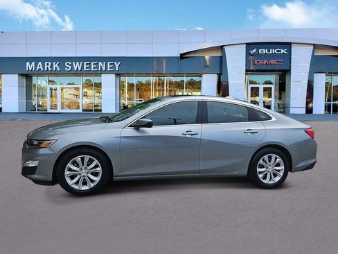 Used 2023 Chevrolet Malibu LT FWD image 30