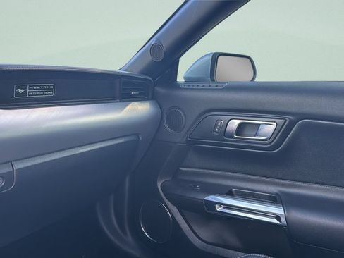 Used 2020 Ford Mustang Premium RWD image 37