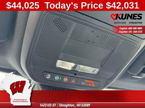 New 2026 GMC Terrain AT4 w/ Technology Package II AWD/4WD image 40