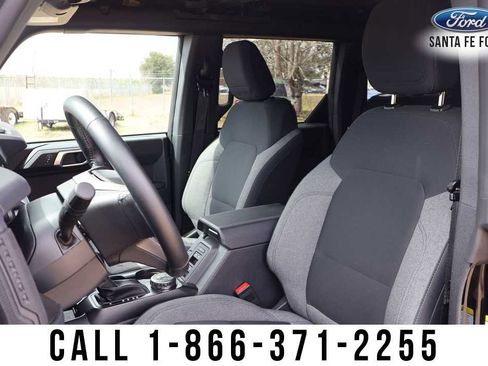 Used 2025 Ford Bronco Big Bend image 12