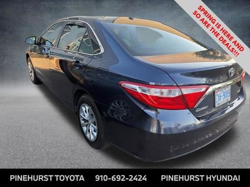 Used 2016 Toyota Camry LE w/ Moonroof Package image 6