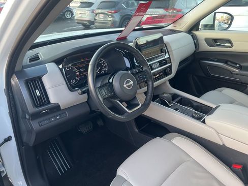 Certified 2023 Nissan Pathfinder SL w/ SL Premium Package image 6