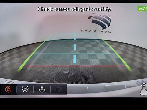 Used 2024 Nissan Rogue SL w/ SL Premium Package image 29