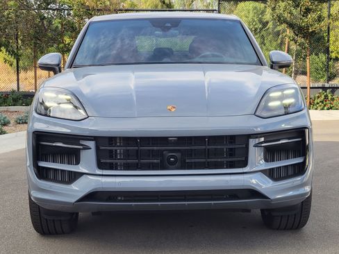 New 2025 Porsche Cayenne Coupe AWD/4WD image 10