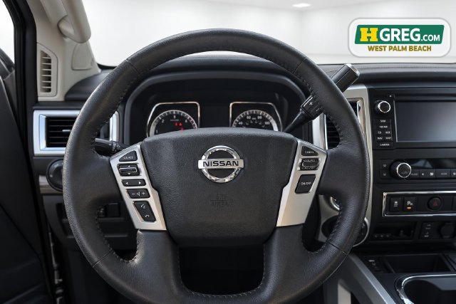 Used 2016 Nissan Titan SL AWD/4WD image 13