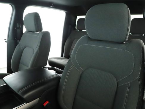 Used 2024 RAM 1500 Big Horn AWD/4WD image 4