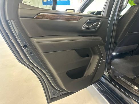 Used 2021 Chevrolet Tahoe Premier AWD/4WD image 29