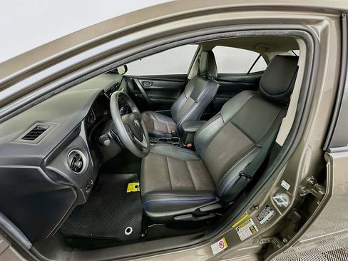 Certified 2018 Toyota Corolla SE image 20