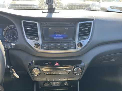 Used 2016 Hyundai Tucson SE w/ Option Group 02 image 29