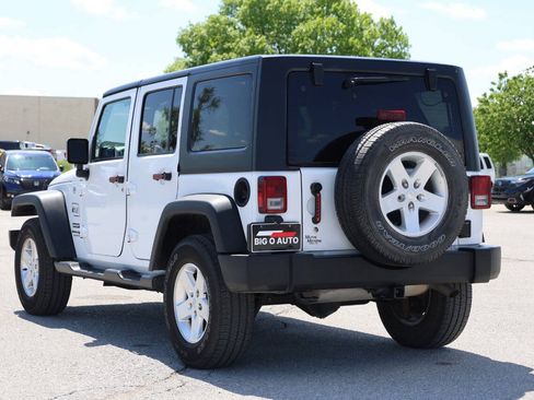 Used 2018 Jeep Wrangler Unlimited Sport S AWD/4WD image 11
