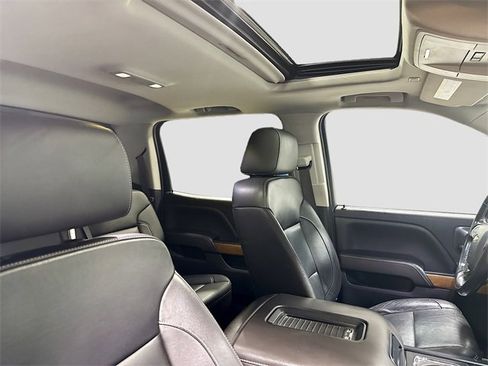 Used 2018 Chevrolet Silverado 1500 LTZ w/ Sport Package image 29