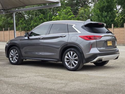 Used 2019 INFINITI QX50 Essential w/ Premium Heat Package FWD image 5