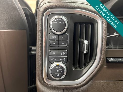 Used 2020 GMC Sierra 1500 Denali w/ Denali Ultimate Package AWD/4WD image 17