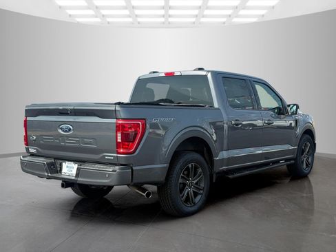 Used 2022 Ford F150 XLT w/ Equipment Group 302A High RWD image 3