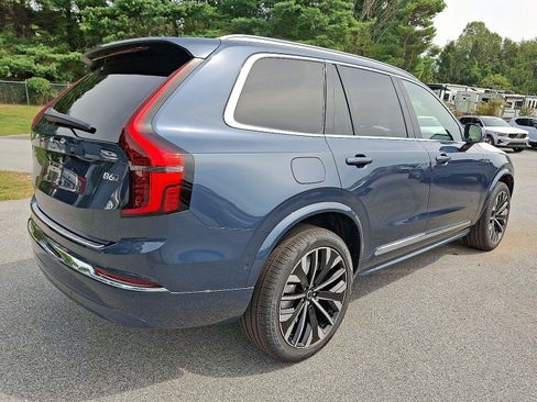 Used 2026 Volvo XC90 B6 Plus w/ Protection Package Premier AWD/4WD image 4