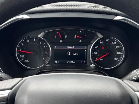 Used 2025 Chevrolet Blazer LT FWD image 27