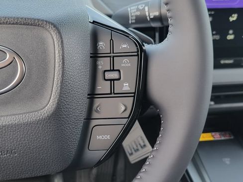 New 2026 Toyota C-HR AWD/4WD image 9