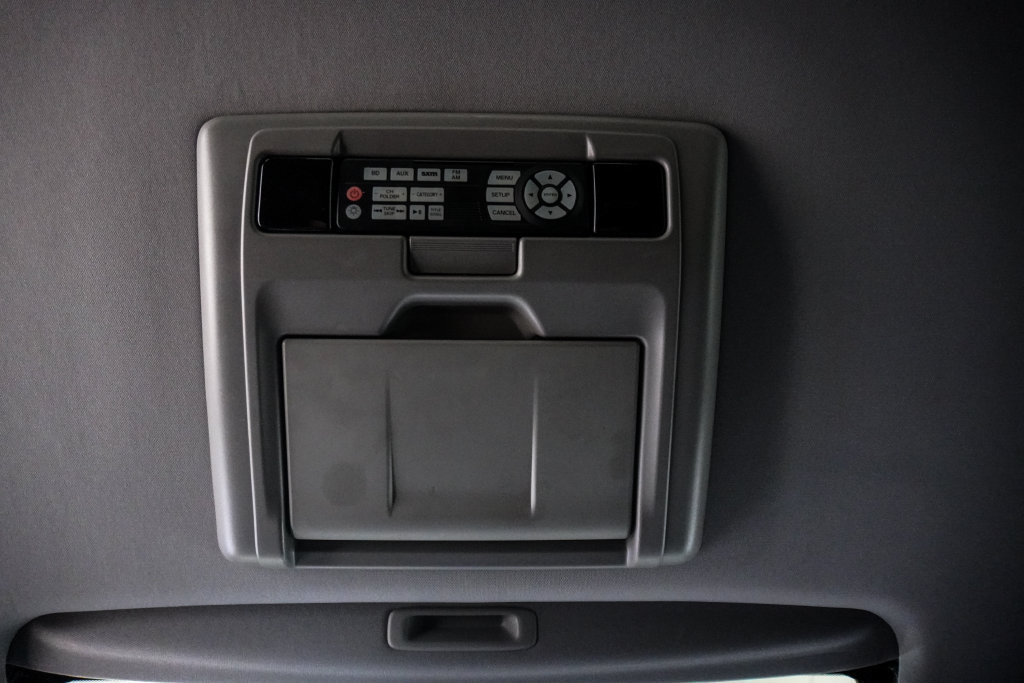 Used 2017 Honda Pilot Touring image 12