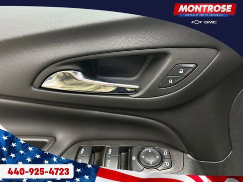 Used 2023 Chevrolet Equinox LT AWD/4WD image 10