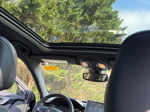 Used 2024 Jeep Compass Trailhawk w/ Sun and Sound Group image 27