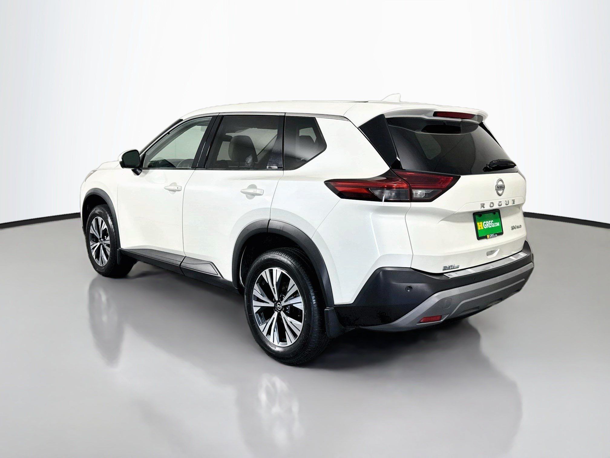 Used 2021 Nissan Rogue SV AWD/4WD image 7