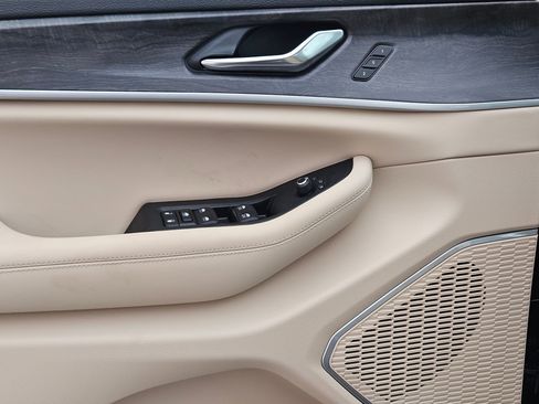 New 2025 Jeep Grand Cherokee Limited w/ Luxury Tech Group II image 17