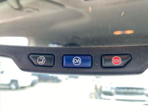 Used 2019 GMC Canyon SLE w/ Driver Alert Package AWD/4WD image 16