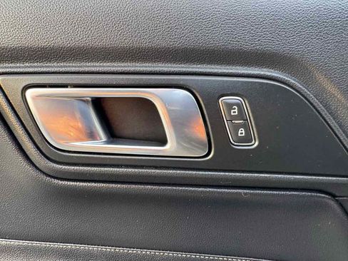 Used 2019 Ford Mustang Premium RWD image 25