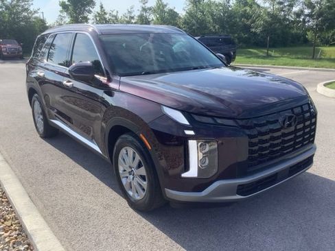 Used 2024 Hyundai Palisade SEL FWD image 3