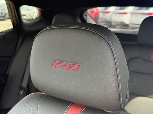 Used 2025 Chevrolet Trax RS FWD image 21