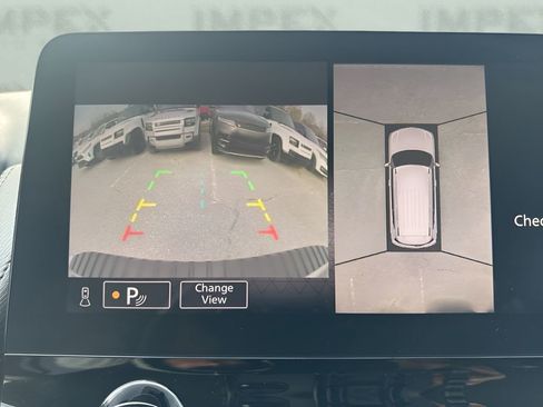 Used 2023 Nissan Armada SL image 24