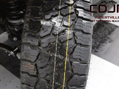 Used 2023 Jeep Gladiator Rubicon w/ Cold Weather Group image 46