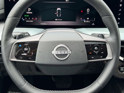 Certified 2025 Nissan Murano SL w/ Cargo Package AWD/4WD image 12