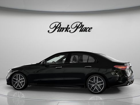 Used 2026 Mercedes-Benz C 300 Sedan image 8