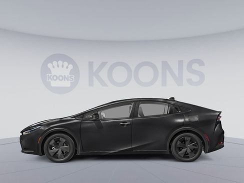 New 2026 Toyota Prius Plug-In Hybrid image 4