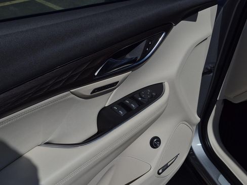 Certified 2023 Buick Envision Avenir FWD image 13