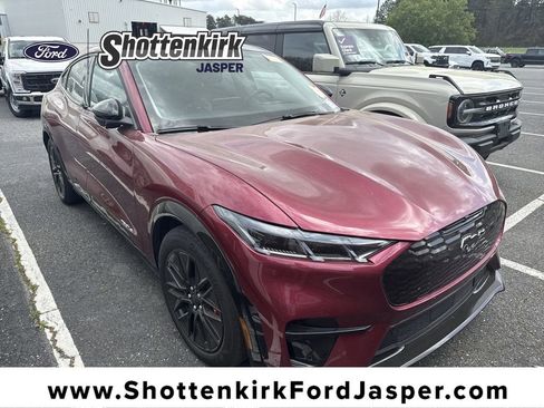 Used 2025 Ford Mustang Mach-E Premium w/ Sport Appearance Package image 1