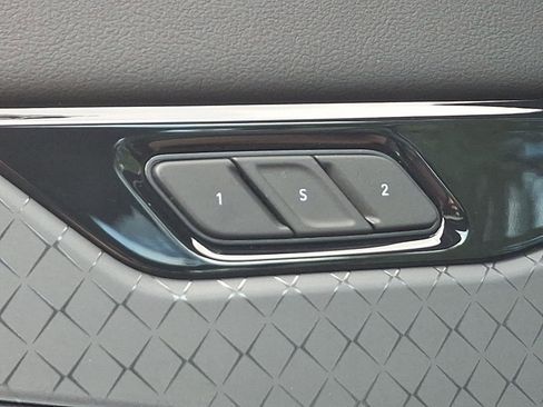 Used 2025 Jeep Wagoneer S Limited image 26