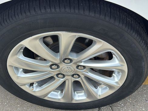 Used 2014 Buick LaCrosse Leather FWD image 11